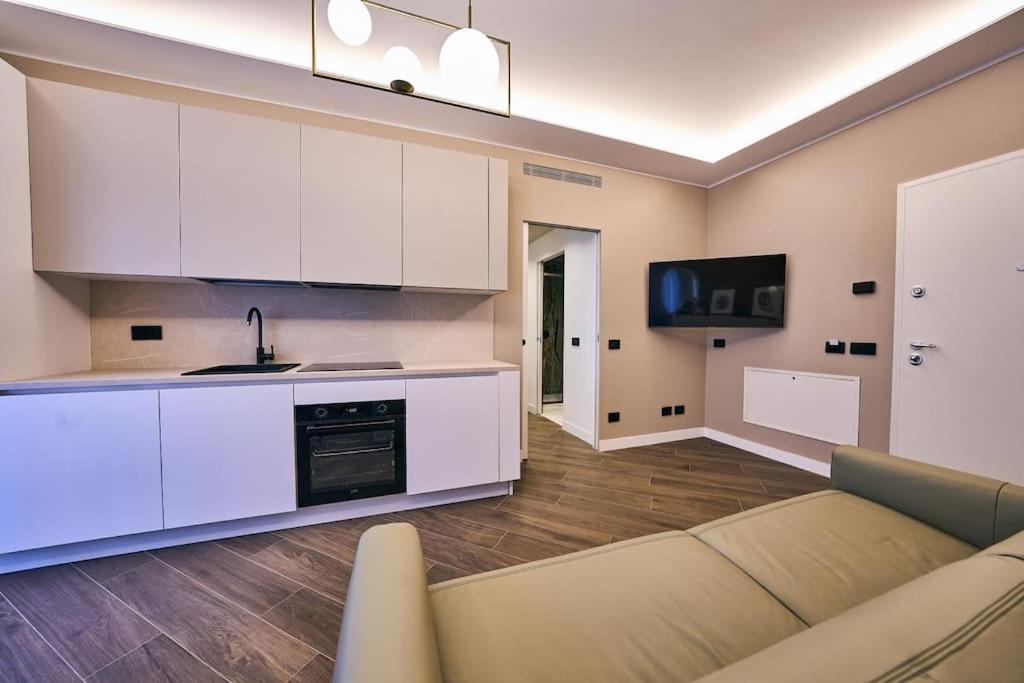 Contempora Apartments - Two Bedrooms Monet Милано Екстериор снимка