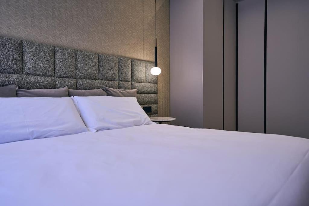 Contempora Apartments - Two Bedrooms Monet Милано Екстериор снимка