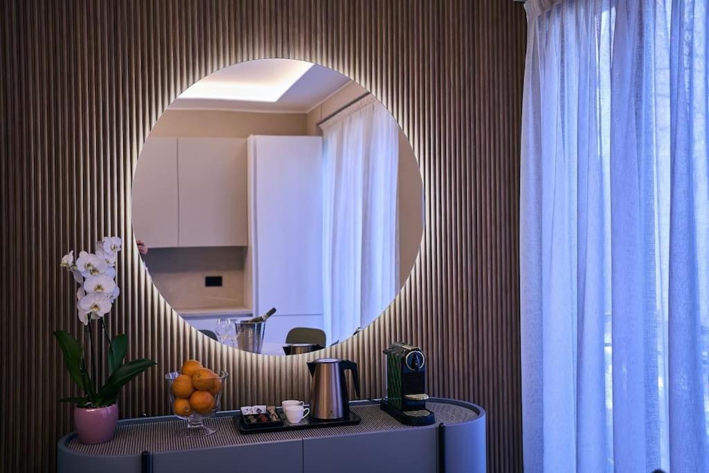 Contempora Apartments - Two Bedrooms Monet Милано Екстериор снимка